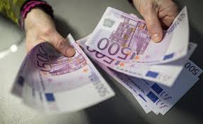 Lipjan, zyrtari bankës njofton se janë deponuar 500 EURO false