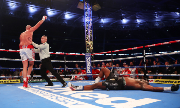 Pas fitores ndaj Whyte, Fury jep lajmin e hidhur për tifozët e boksit