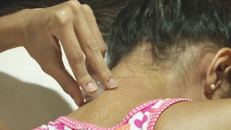 Përfitimet shëndetësore që i sjell vënia e akullit në këtë pikë të qafës