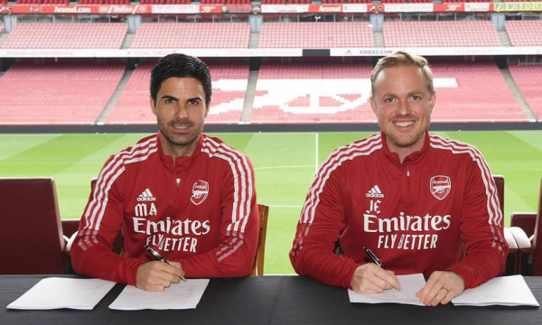 Zyrtare: Arteta rinovon me Arsenalin