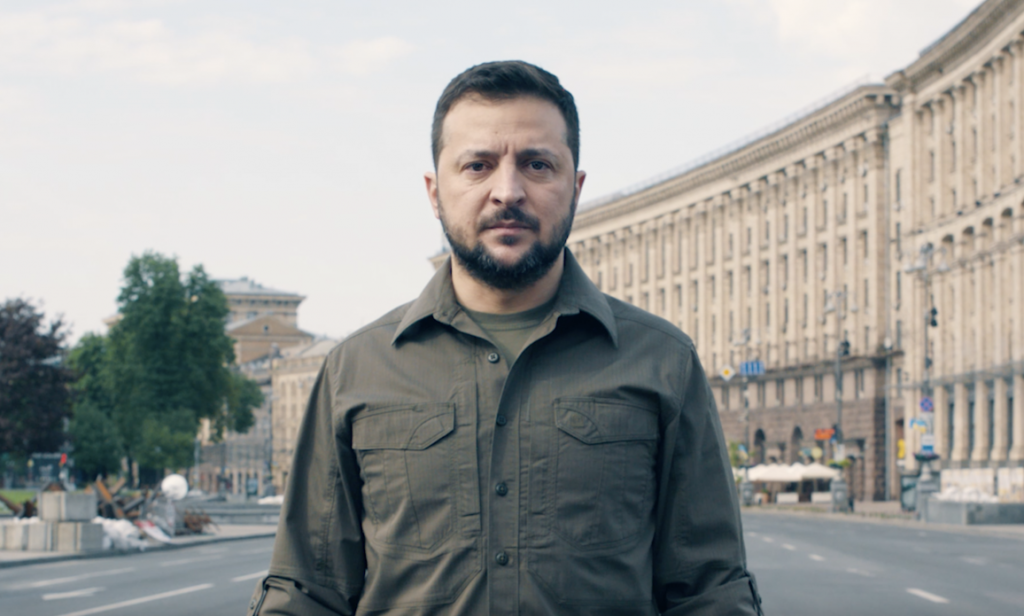 Zelensky: “Fituam në atë kohë. Do të fitojmë edhe tani” (VIDEO)