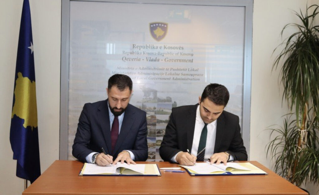 20 Komuna përfitojnë rreth 1 milion euro për projekte infrastrukturore për komunitete nga MAPL