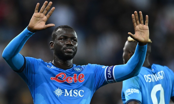 Barcelona dhe Juventusi në garë për Koulibalyn, Napoli ia cakton çmimin e largimit