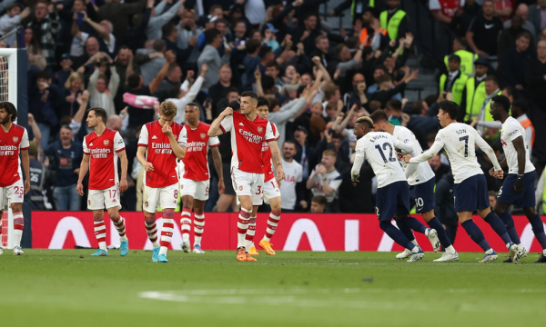 Tottenhami fiton bindshëm ndaj Arsenalit, rrit shpresat për Champions