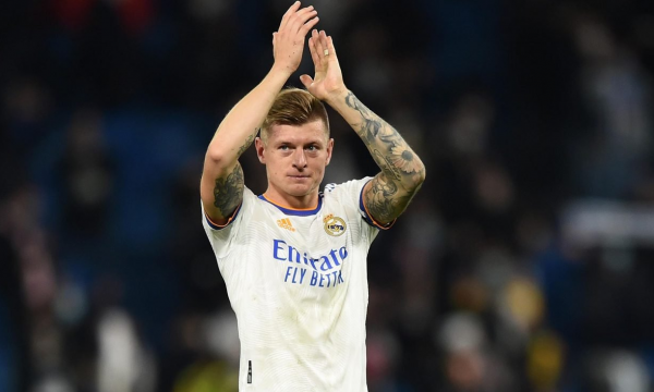 Kroos nuk ngutet për rinovimin e kontratës me Realin