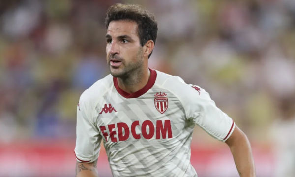 Mbyllet marrëveshja, Cesc Fabregas e vazhdon karrierën në Serie B