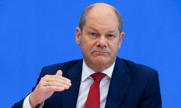 Paralajmëron Scholz: Siguria energjetike është një problem që mund të zgjasë me vite
