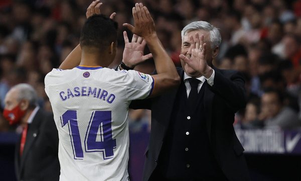 Casemiro edhe më pranë Man Utd-s, braziliani do të bisedojë me Ancelottin