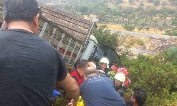 Pamje nga aksidenti i rëndë, Ibrahim Tatlises në momentet kritike ishte bashkë me vajzën e tij