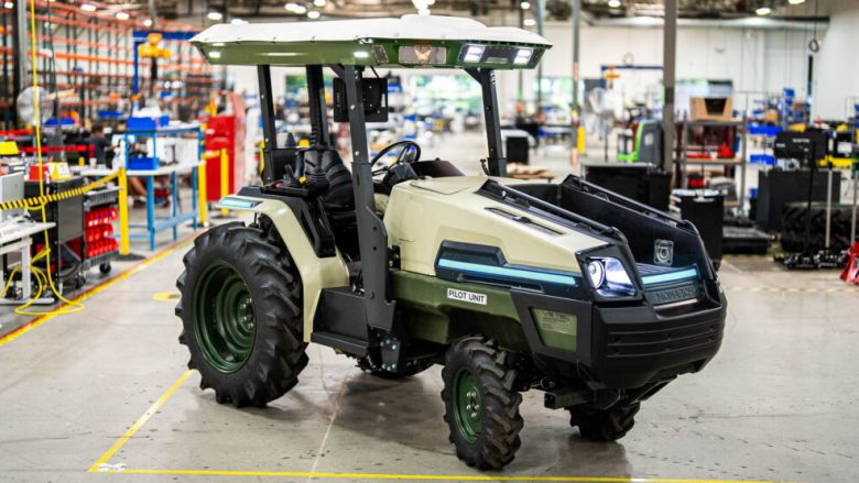 Foxconn po “rrëshqet” drejt prodhimit të makinave elektrike – tani ka njoftuar se do të ndërtojë traktorë