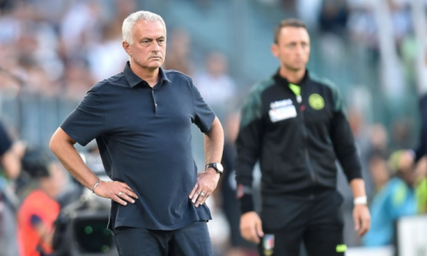 Mourinho lojtarëve pas pjesës së parë: Më vjen turp për juve!