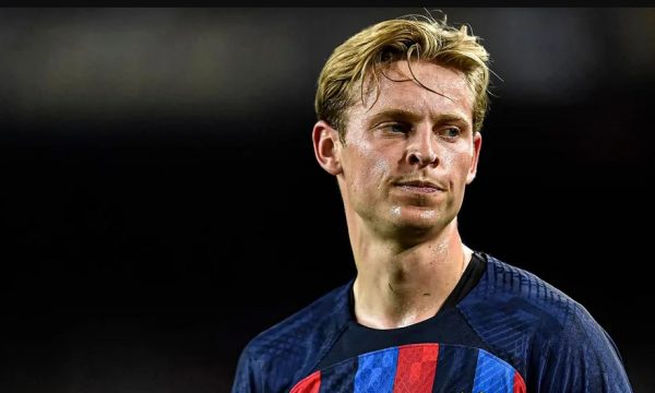 United e pranon së kanë dështuar në transferimin e De Jong