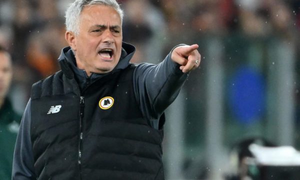 Eto’o: Mourinho është trajneri më i mirë në botë