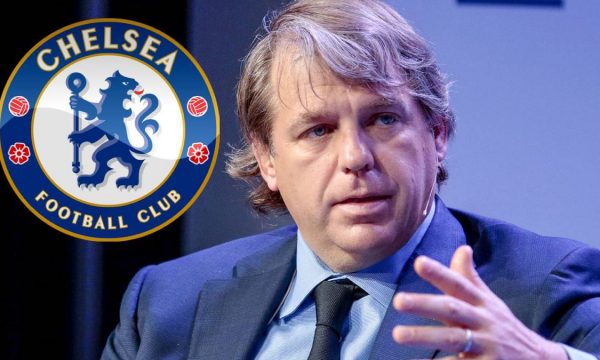 Boehly në kërkim të një drejtori të ri te Chelsea