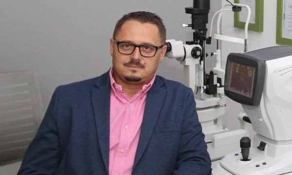 Vdes në moshë të re oftalmologu Visar Huruglica
