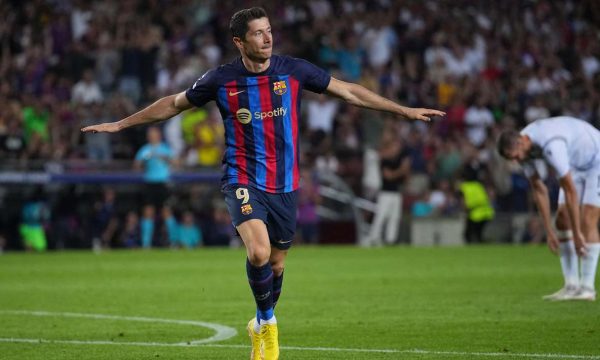 Lewandowski vjen me het-trik për Barcelonën në fitoren e tyre të thellë kundër Plzen