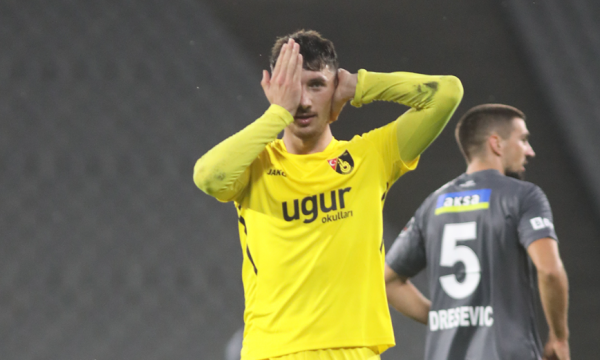 Rroca dhe Topalli e kthejnë Istanbulsporin te fitorja në Superligën e Turqisë