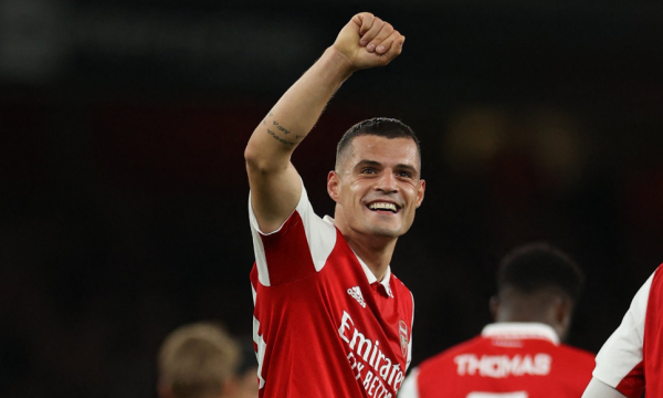 Arsenali fiton ndaj PSV-së, Xhaka shënon golin e vetëm