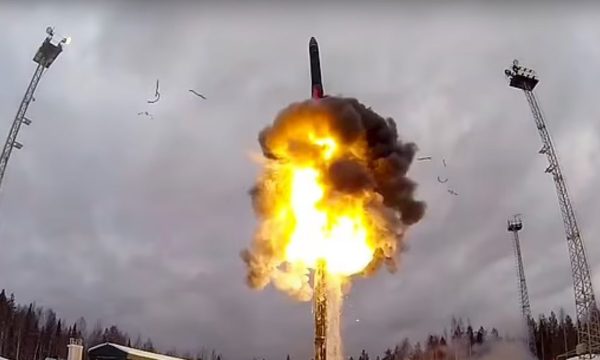 A do të përdorë Rusia armë bërthamore? Zyrtari amerikan tregon të gjeturat