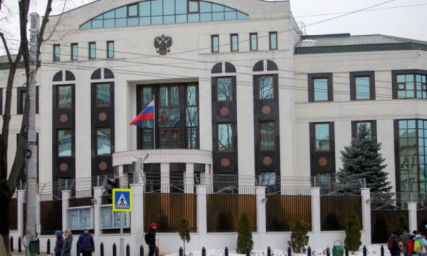 Raketa ruse në Moldavi, Ministria e Jashtme shpall non grata diplomatin rus