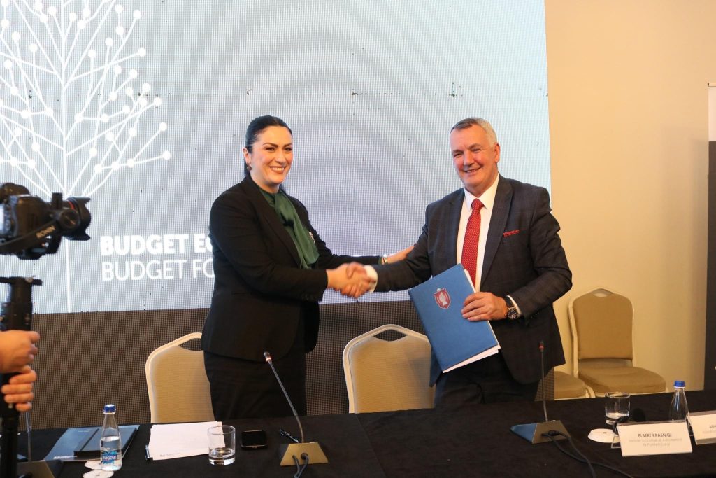 U nënshkrua Memorandumi i Mirëkuptimit mes Komunës së Lipjanit dhe UN Women Kosova