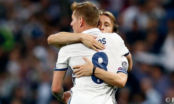 Real Madridi synon t’ua zgjasë kontratën Kroosit dhe Modricit