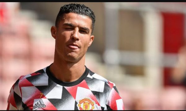Ronaldo opsion për Jose Mourinhon