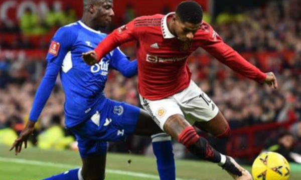 Man Utd eliminon Evertonin, kalon në 1/16 e FA Cup