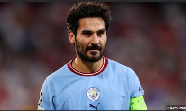 Barcelona synon transferimin e kapitenit të City, Gundogan