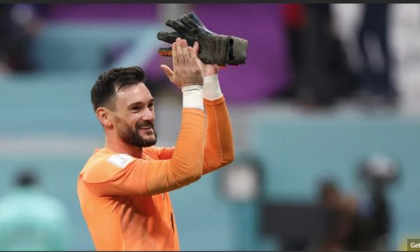 Lloris pensionohet nga Kombëtarja