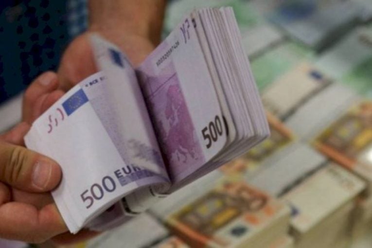 Gruas ia morën 10 mijë euro duke e mashtruar, Prokuroria nis hetimet