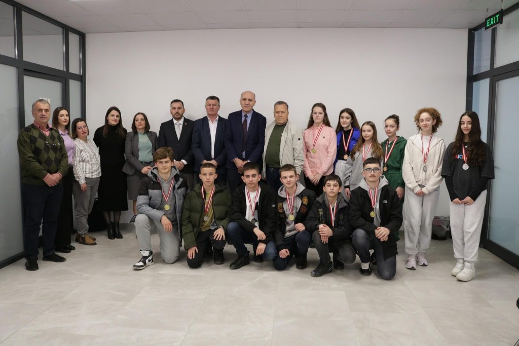Nxënësit e SHFMU “Vëllezërit Frashëri”, fitues të shumë çmimeve në garat ndërkombëtare ASEF 2023