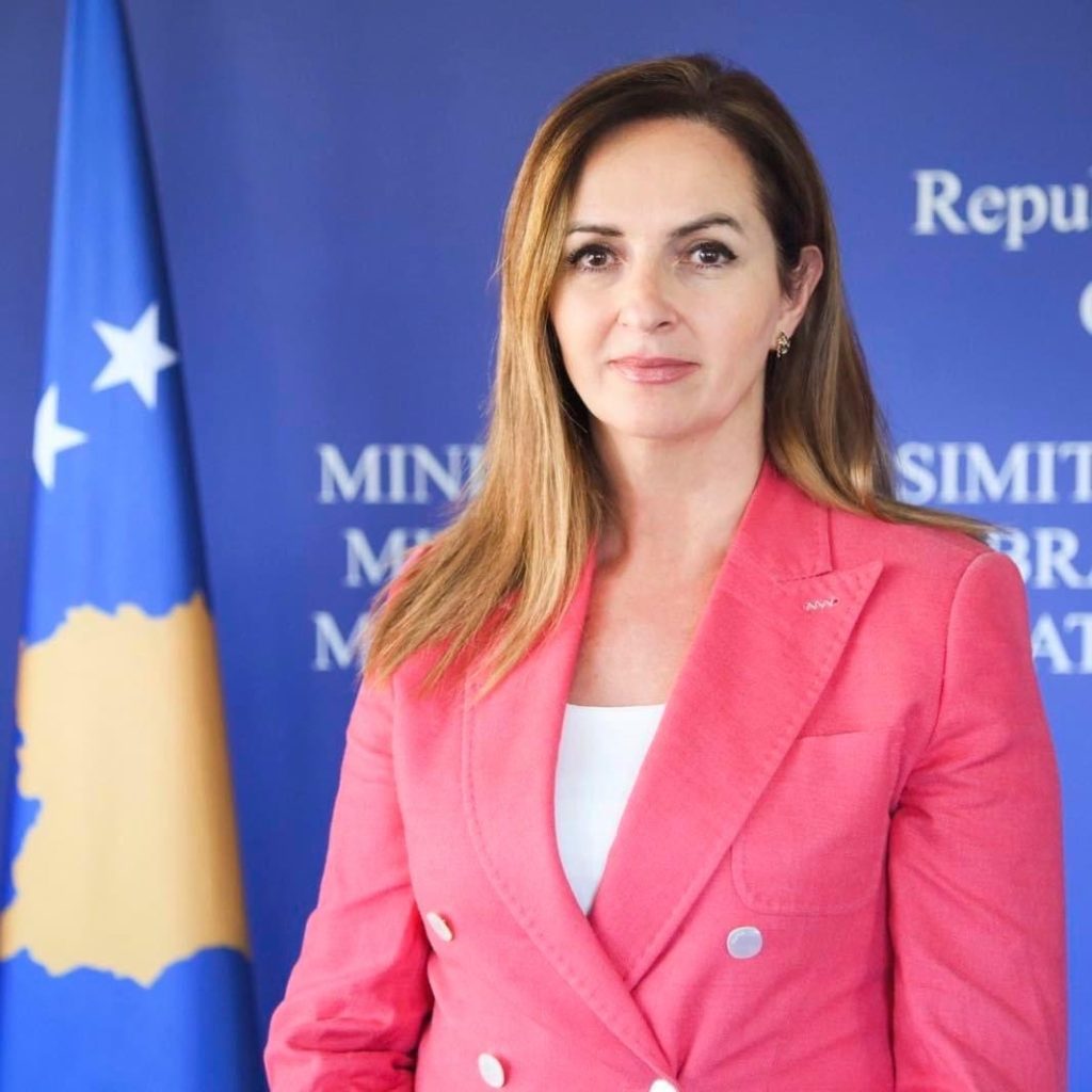 Dhuna ndaj në fëmije në një kopsht në Mitrovicë, Nagavci: E patolerueshme, edukatores i është ndërprerë marrëdhënia e punës