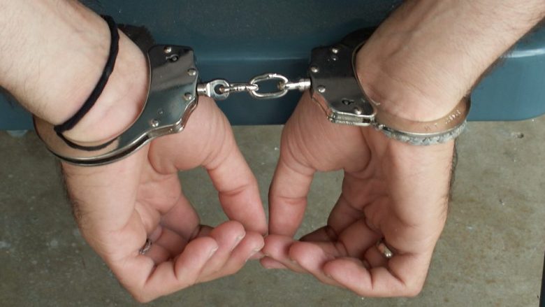 Arrestohet një person në Prishtinë, kërkohej me 14 urdhëresa të gjykatës