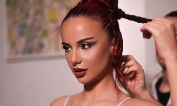 Rina paralajmëron këngë të re, është një dedikim