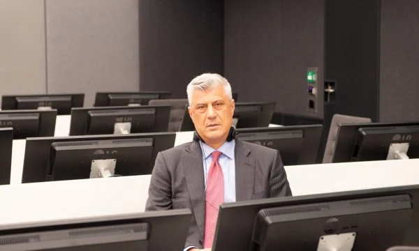 Prokuroria Speciale: Gjykimi po afron, Thaçit t’i vazhdohet paraburgimi edhe për 2 muaj