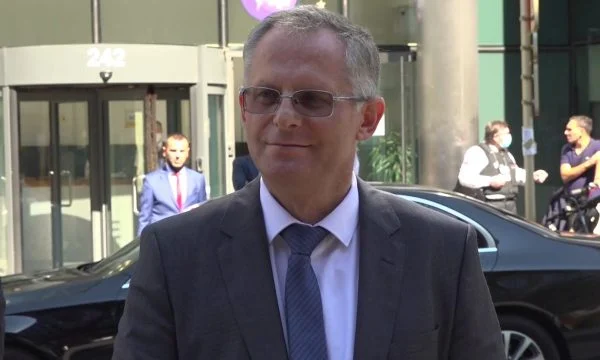 Reagon edhe Bislimi, moslejimin e Kosovës në konferencë të donatorëve e konsideron të padrejtë