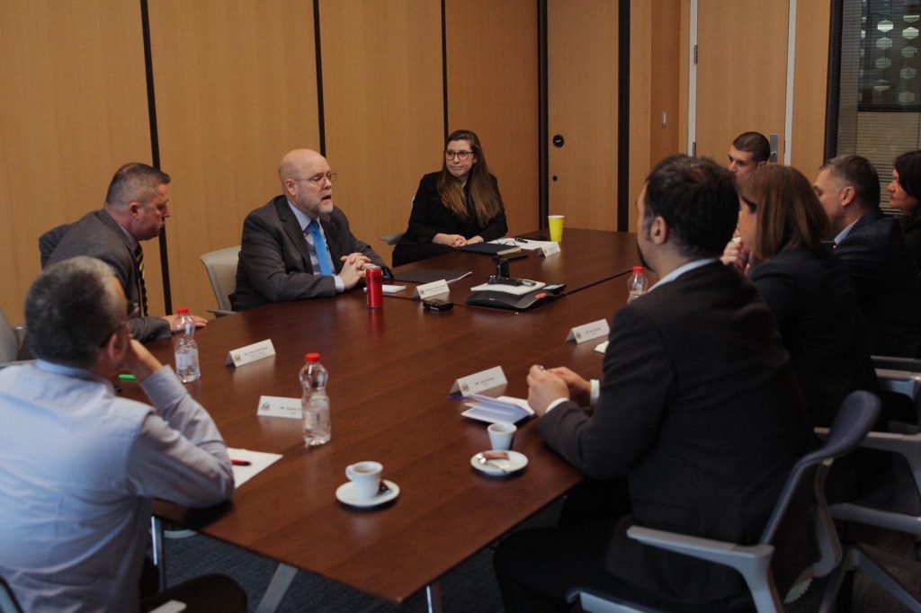 Hovenier: Në Ohër s’do të diskutohen 11 pikat e planit të BE-së, por implementimi i tyre