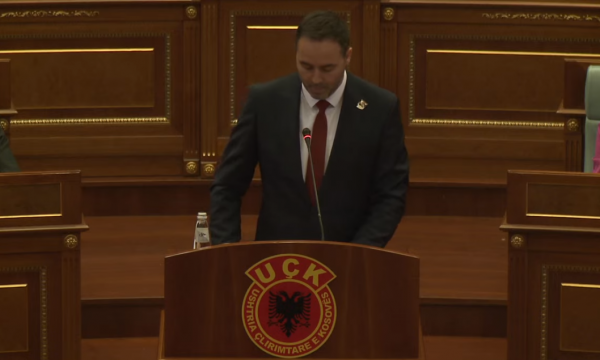 Konjufca për Rifat Jasharin: Definicion i heroit të gjallë
