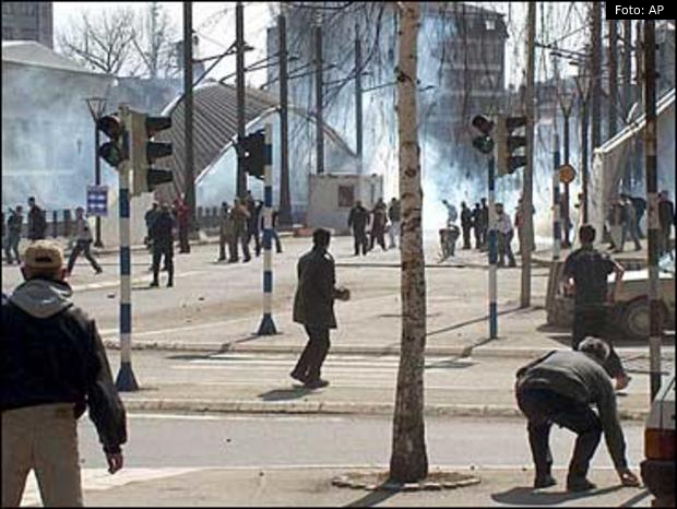 YIHR për ngjarjet e marsit 2004: Kosova dhe Serbia të mundësojnë kthimin e njerëzve në shtëpitë e tyre
