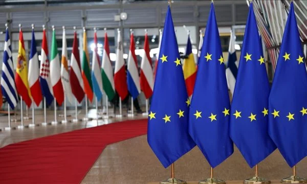 Liderët e BE-së thirrje Kurtit e Vuçiqit: Zbatojeni secilёn pikё tё marrëveshjes