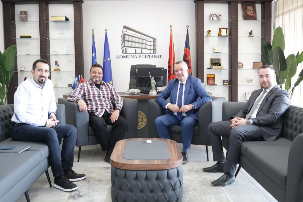 Nënshkruhet Marrëveshja e Bashkëpunimit për fuqizimin ekonomik mes Komunës së Lipjanit dhe Help