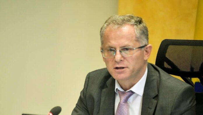 Bislimi: Pritjes po i vjen fundi, qytetarët lëvizin pa viza nga 1 janari 2024
