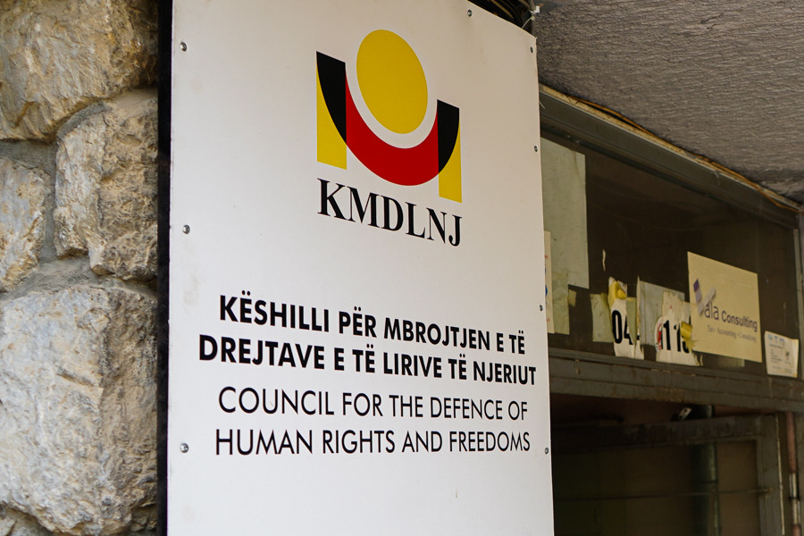 KMDLNj: Marrëveshja për trafikim të të burgosurve me Danimarkën, diskriminuese dhe raciste