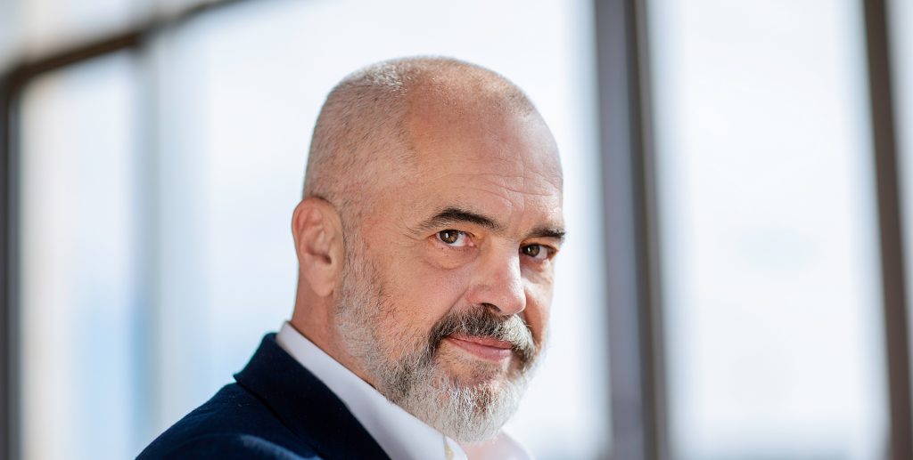 Edi Rama uron Pashkët Ortodokse