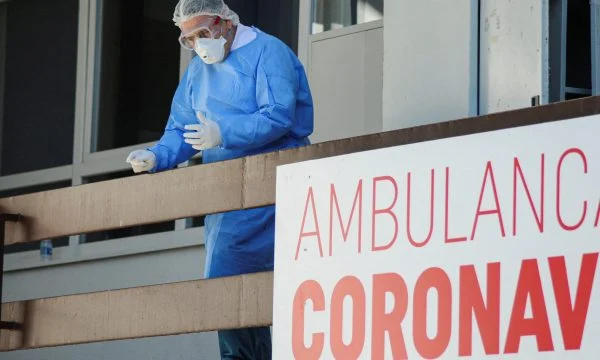3 raste të reja me Covid-19 dhe 18 persona të hospitalizuar