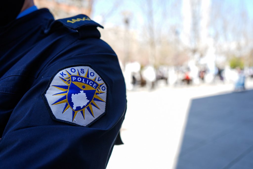 Leposaviq, raporton në polici se ia bllokuan rrugën dhe e rrahën pesë persona