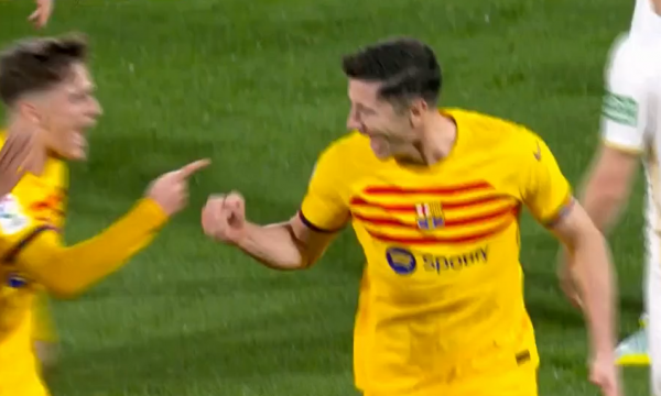 Lewandowski e kalon Barcelonën në epërsi ndaj Elches