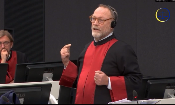 Emmerson: Si mund të lidhet Veseli me Jabllanicën, as Haradinaj s’ishte ngarkuar me krimet atje