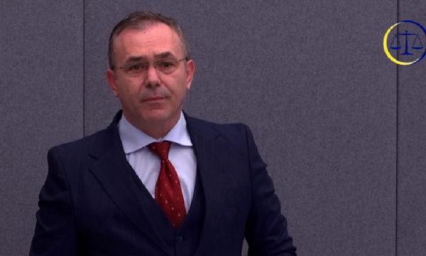 Selimi: Dallimet tona politike nuk mund të përdorën kundër nesh si fakte juridike, jemi bashkëluftëtarë